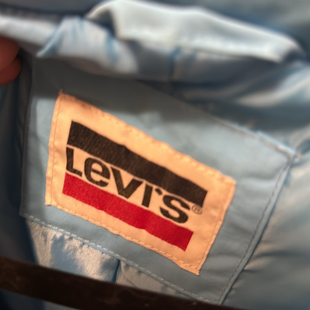 Levi’s ✨Blue Puffer Jacket - Picture 5 of 6